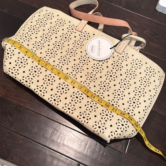 Under One Sky Cream and pink Laser-Cut Tote Bag NWT - Picture 6 of 10